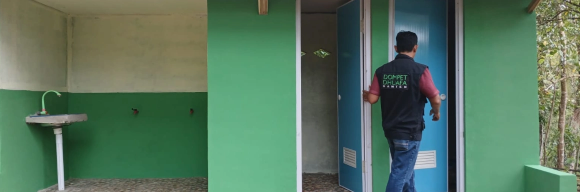 XM Love finance la rénovation des toilettes scolaires (Photo 2)